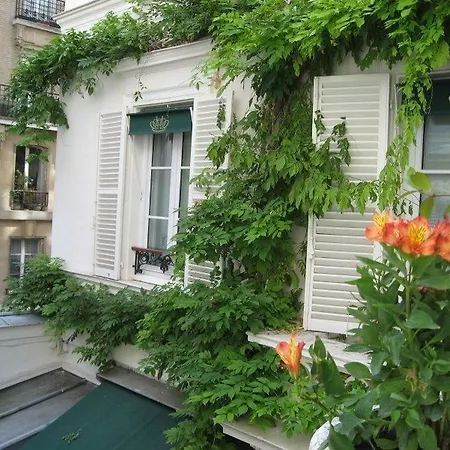Duc De St-simon 4* Paris
