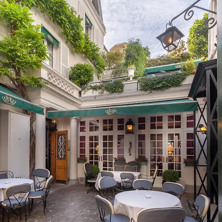 Duc De St-simon Hotel