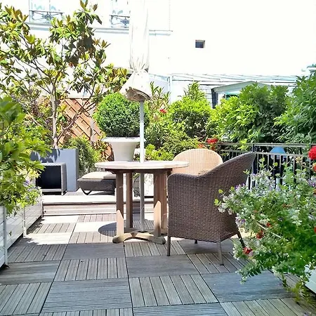 دوك دو سان سيمون باريس