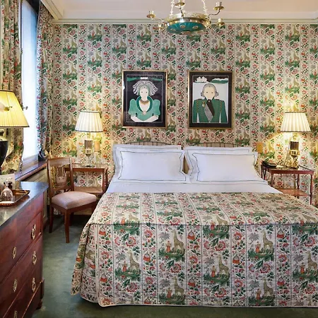 Duc De St-simon Hotel 4*