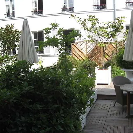 Duc De St-simon Hotel