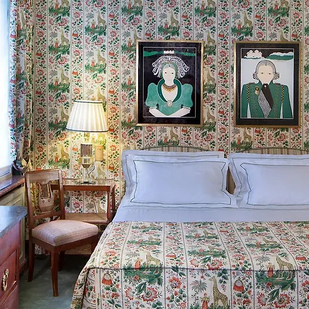 Duc De St-simon 4* Paris