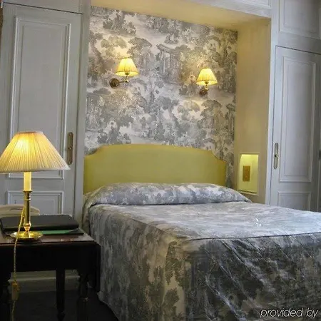 Hotel Duc De St-simon