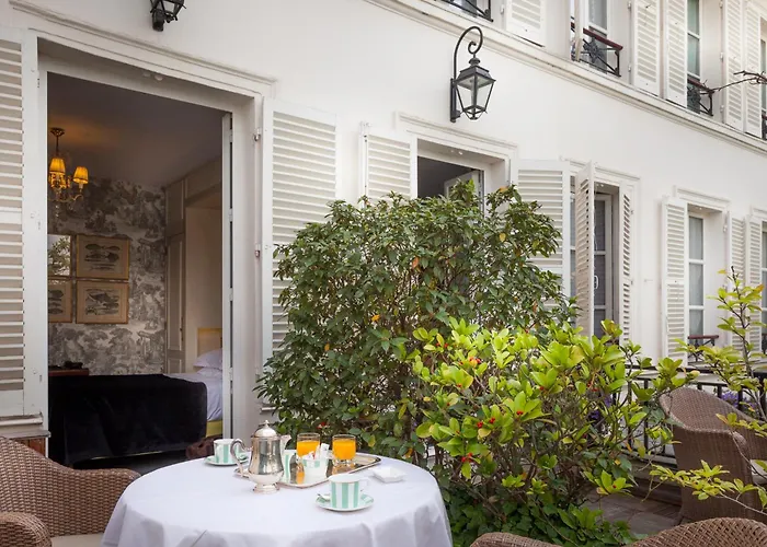 Hotell Duc De St-simon 4*