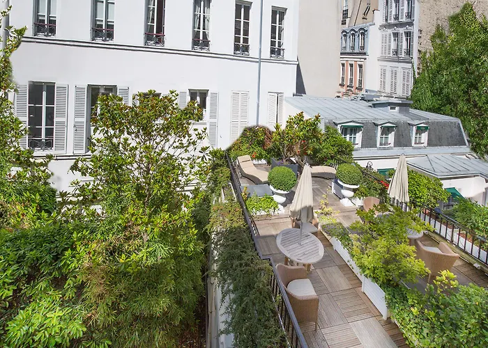 Hotell Duc De St-simon 4*