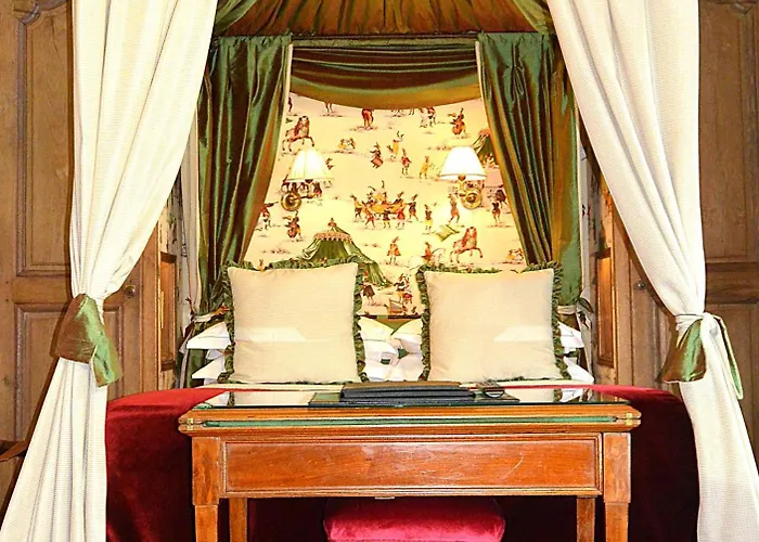 Duc De St-simon Hotell