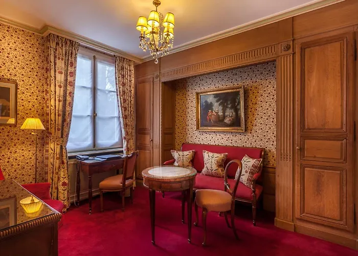 Duc De St-simon Hotel