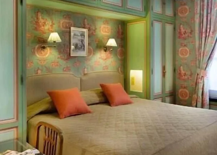 Duc De St-simon Отель 4*