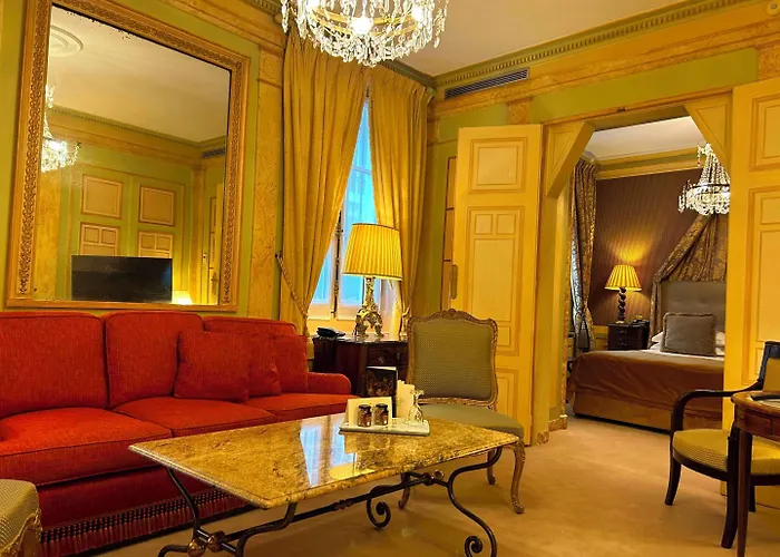 Duc De St-simon Paris