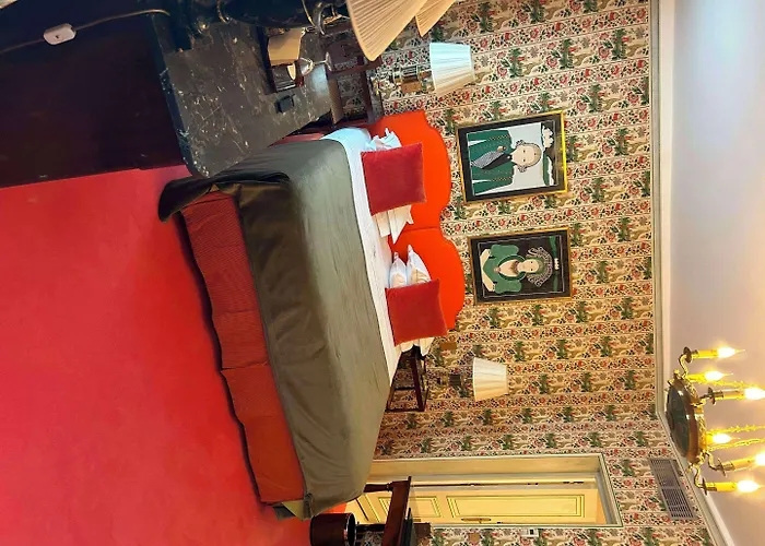 Duc De St-simon Paris