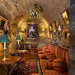 Отель Duc De St-simon
