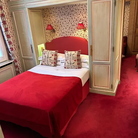 オテル デュック ド サン-シモン パリ